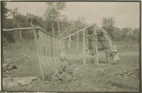 Menomineee Woman weaving