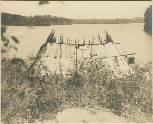 Bark wigwam (Ojibwa) Basswood Lake, Minn.