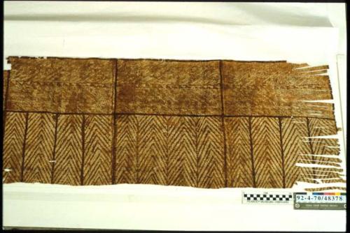 Tapa cloth with fringe, sash of King's daughter