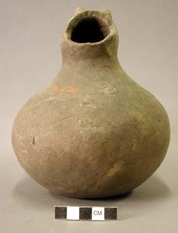 Ceramic effigy vessel, animal effigy