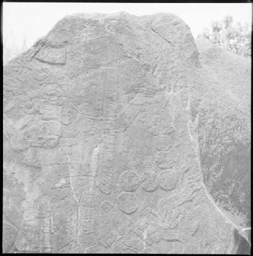 Sculpted boulders at El Baul