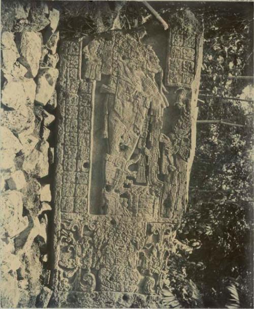 Yaxchilan, Stela 1