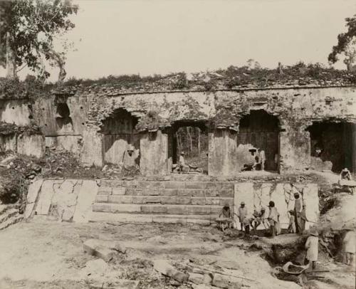 Clearing the east side of the Great Eastern Court of the Palacio, House A.