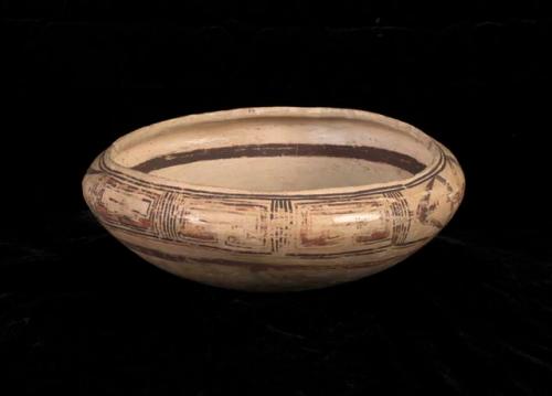 Bowl, sikyatki polychrome reproduction. int: splatter design; ext: curvilinear design.