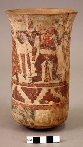 Vase painted in polychrome with two warriors, geometric motifs, b/w quadrants