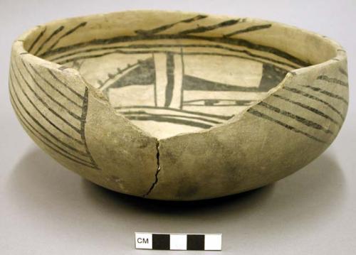 Bowl, black and white ware