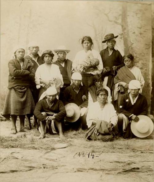 Group of Guatemalan men, women and baby.