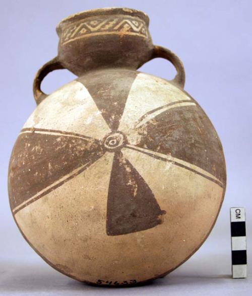 Flask shaped vessel