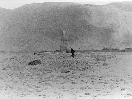 Stela and mounds near Paramonga--off road to Callajonde Huayles 1942.