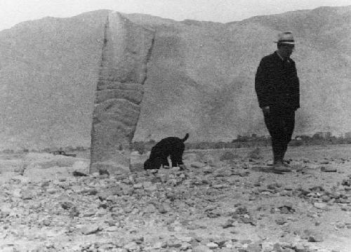 Stela and mounds near Paramonga--off road to Callajonde Huayles 1942.