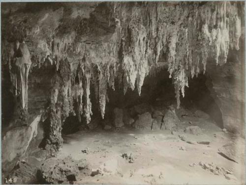 Cave of Loltun. Chamber 3. Stalactites.