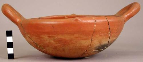 Vessel made of a gourd