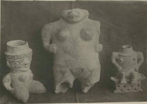 Decorated effigy vessels