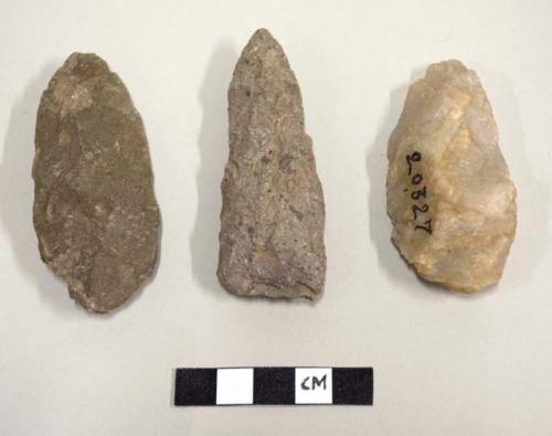 Rude stone knives