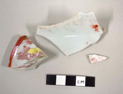 Japanese porcelain sherds; 1 shallow saucer sherd