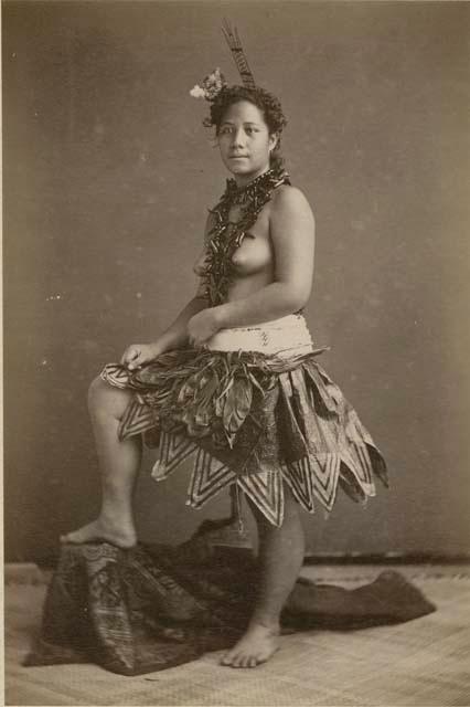 Samoan woman, posed