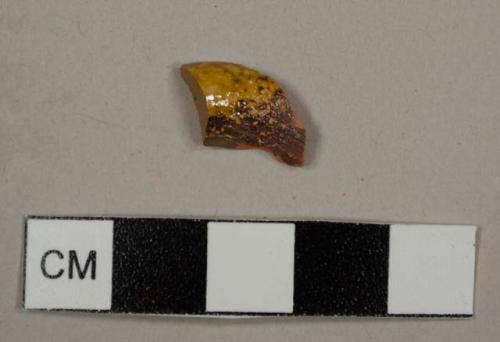 Lead-glazed red earthenware sherd