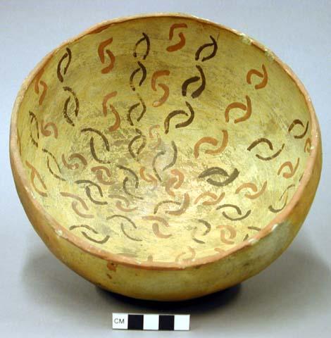 Bowl, polacca polychrome style c. int: curvilinear design; ext: slipped, no desi