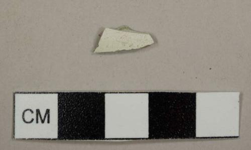 Kaolin/White ball clay pipe bowl fragment