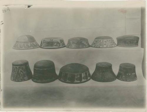 Collection of pottery vessels