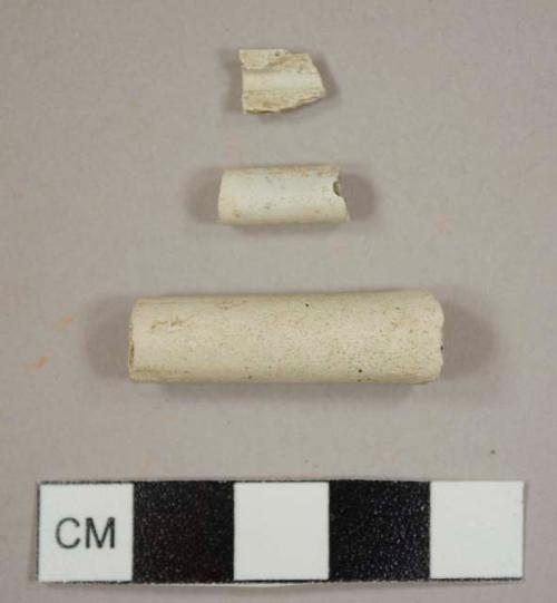 Kaolin/White ball clay pipe stem fragments, 5/64 in bore