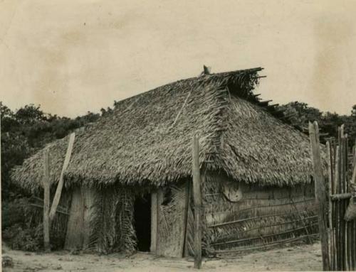 House of J. B. Aldeia Kriwiri, Posto G. Dias