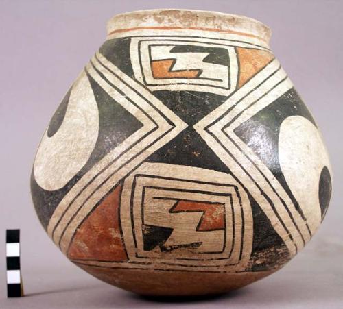 Jar, decorated ware