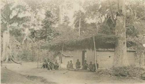 Hot season shelter or shade for lounging