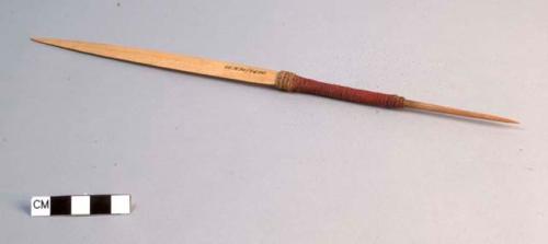 Bamboo arrow head with red pigment