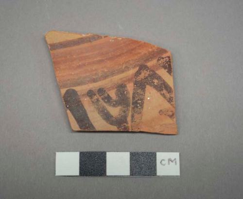 Painted potsherd (polychrome)