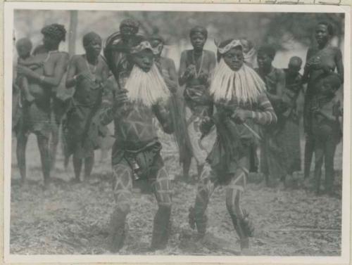 Likishi dancers