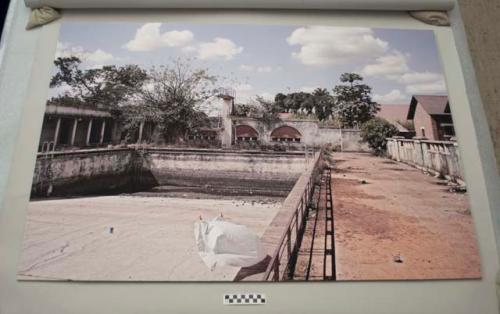 High school, Lubumashi, DR Congo, 2007
