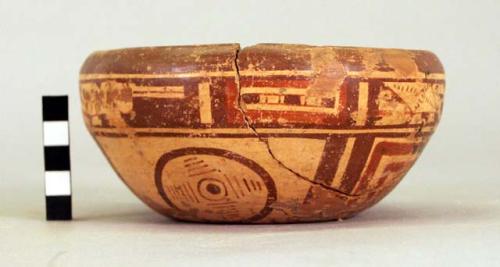 Yojoa polychrome pottery bowl, dimpled base - Bold Geometric Type (restored)