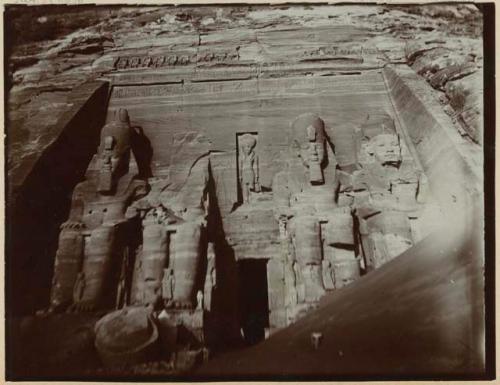 Tombs of the kings of Thebes