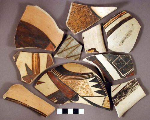 1000 (approx.) potsherds