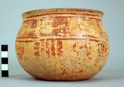 Yojoa polychrome globular pot, dimpled base - Mayoid type