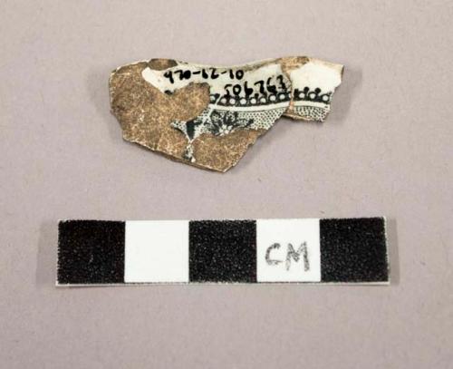 1 decorated whiteware ceramic rim sherd