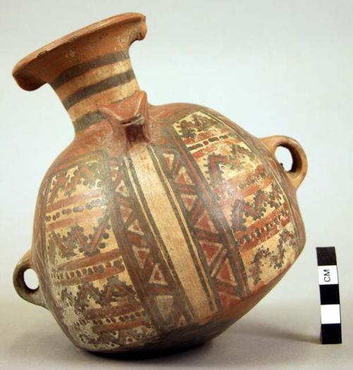 Small necked pottery vessel