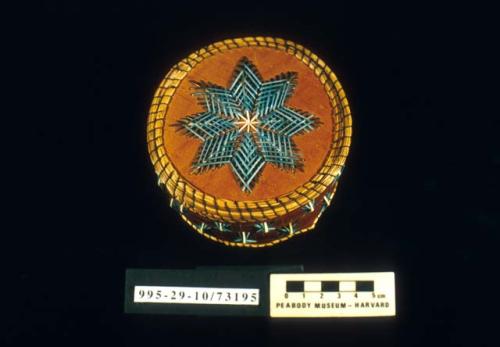 Quill-decorated birch bark basket with lid; star motif