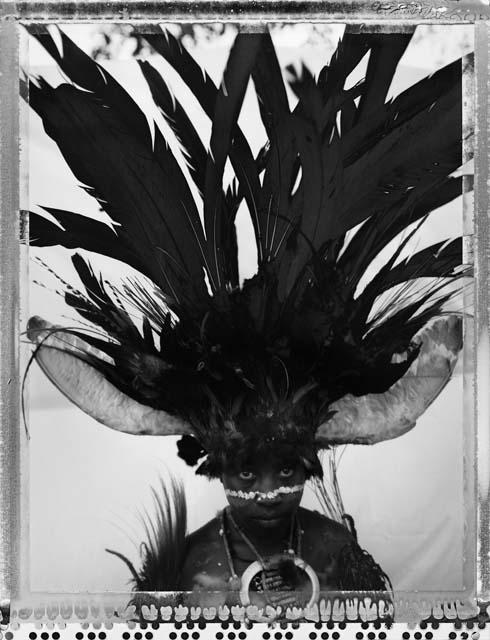 B/W image: Sing-Sing performer, Goroka show, Eastern Highlands