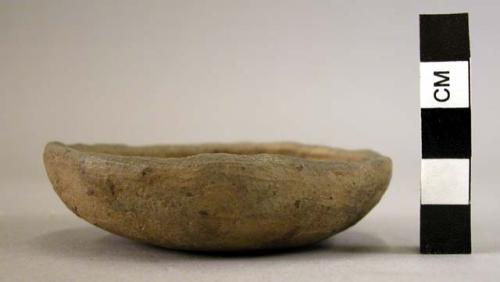 Ancient vessel; shallow saucer-like vessel