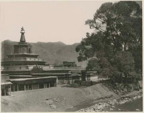 Golden stupa, Labrang, Tibet