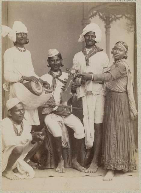 Portrait of group of musicians with instruments