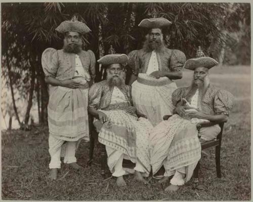 Four Kandian Chiefs in front of tree