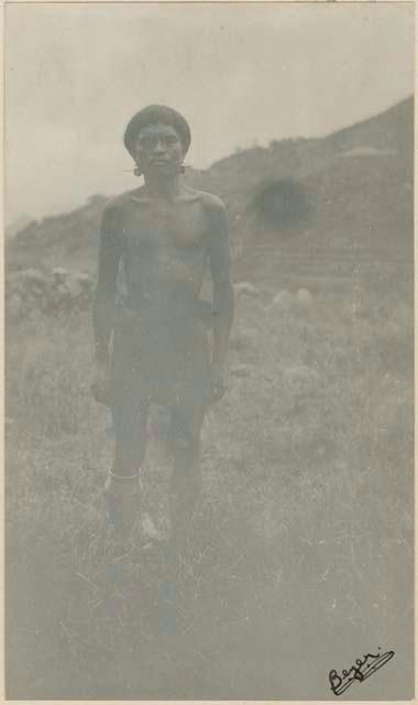 Middle class Ifugao man of the pueblo of Banawol