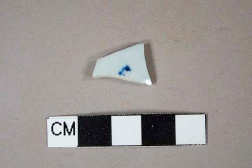 Blue handpainted porcelain body sherd