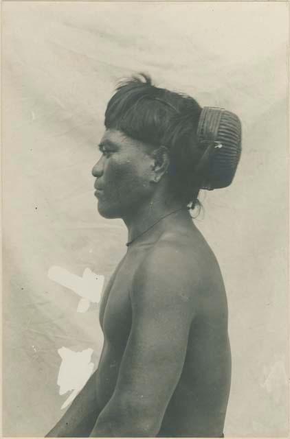 Profile of posed Bontoc Igorot man