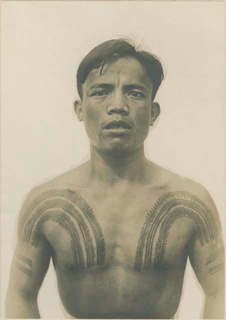 Bontoc Igorot man with tattoo