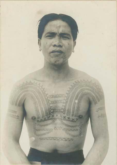 Bontoc Igorot man with tattoo