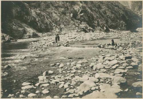 Dam that supplies water to irrigation ditch near Bontoc